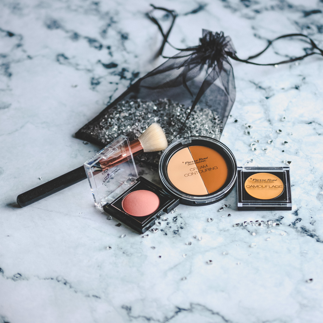 Stwórz z nami najmodniejszy makijaż wieczorowy!